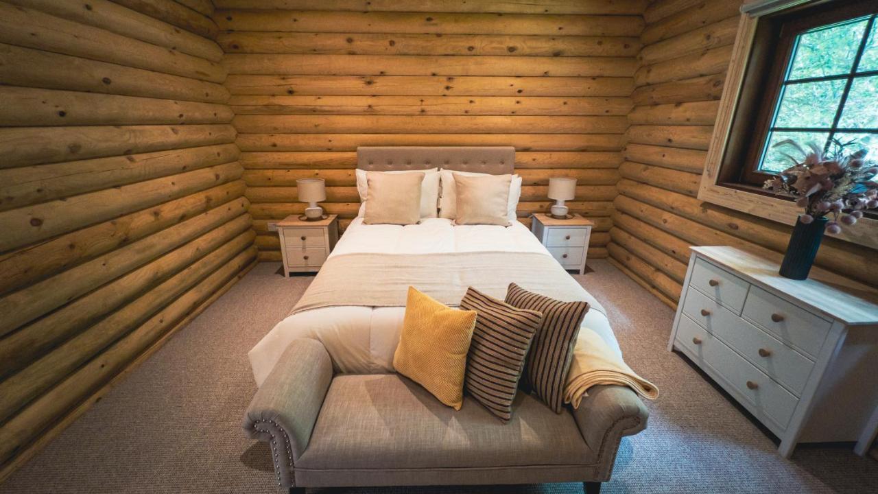 מורפת' Aspen Lodge, Amazing New Log Cabin With Hot Tub - Sleeps 6 - Felmoor Park מראה חיצוני תמונה