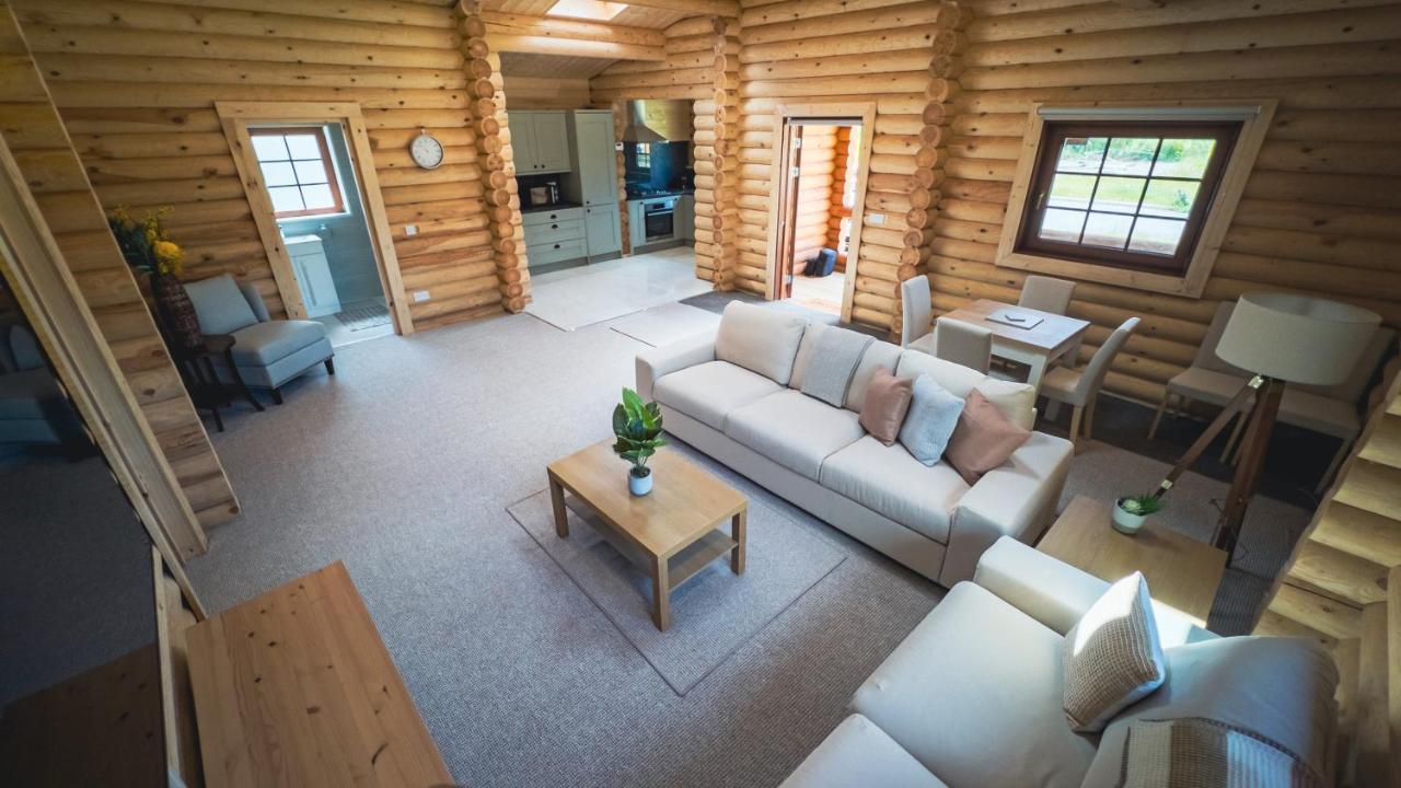 מורפת' Aspen Lodge, Amazing New Log Cabin With Hot Tub - Sleeps 6 - Felmoor Park מראה חיצוני תמונה