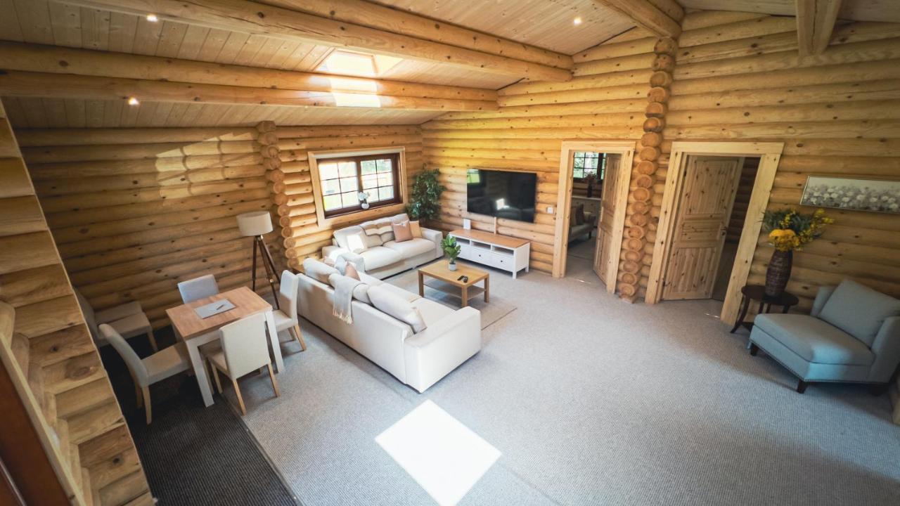 מורפת' Aspen Lodge, Amazing New Log Cabin With Hot Tub - Sleeps 6 - Felmoor Park מראה חיצוני תמונה