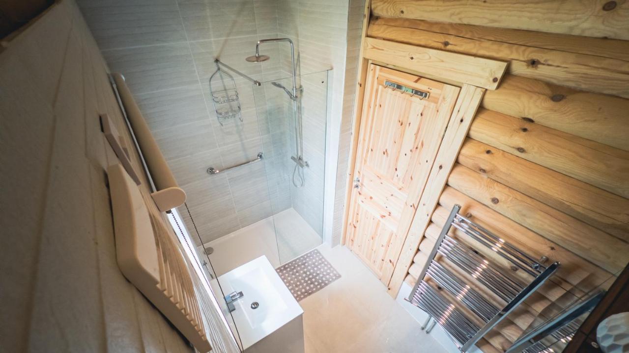 מורפת' Aspen Lodge, Amazing New Log Cabin With Hot Tub - Sleeps 6 - Felmoor Park מראה חיצוני תמונה