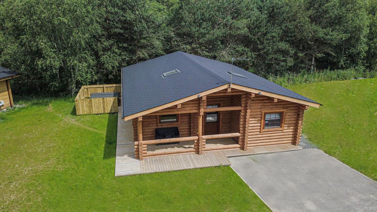מורפת' Aspen Lodge, Amazing New Log Cabin With Hot Tub - Sleeps 6 - Felmoor Park מראה חיצוני תמונה